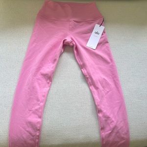 ALO YOGA leggings in Parisian pink new with tags